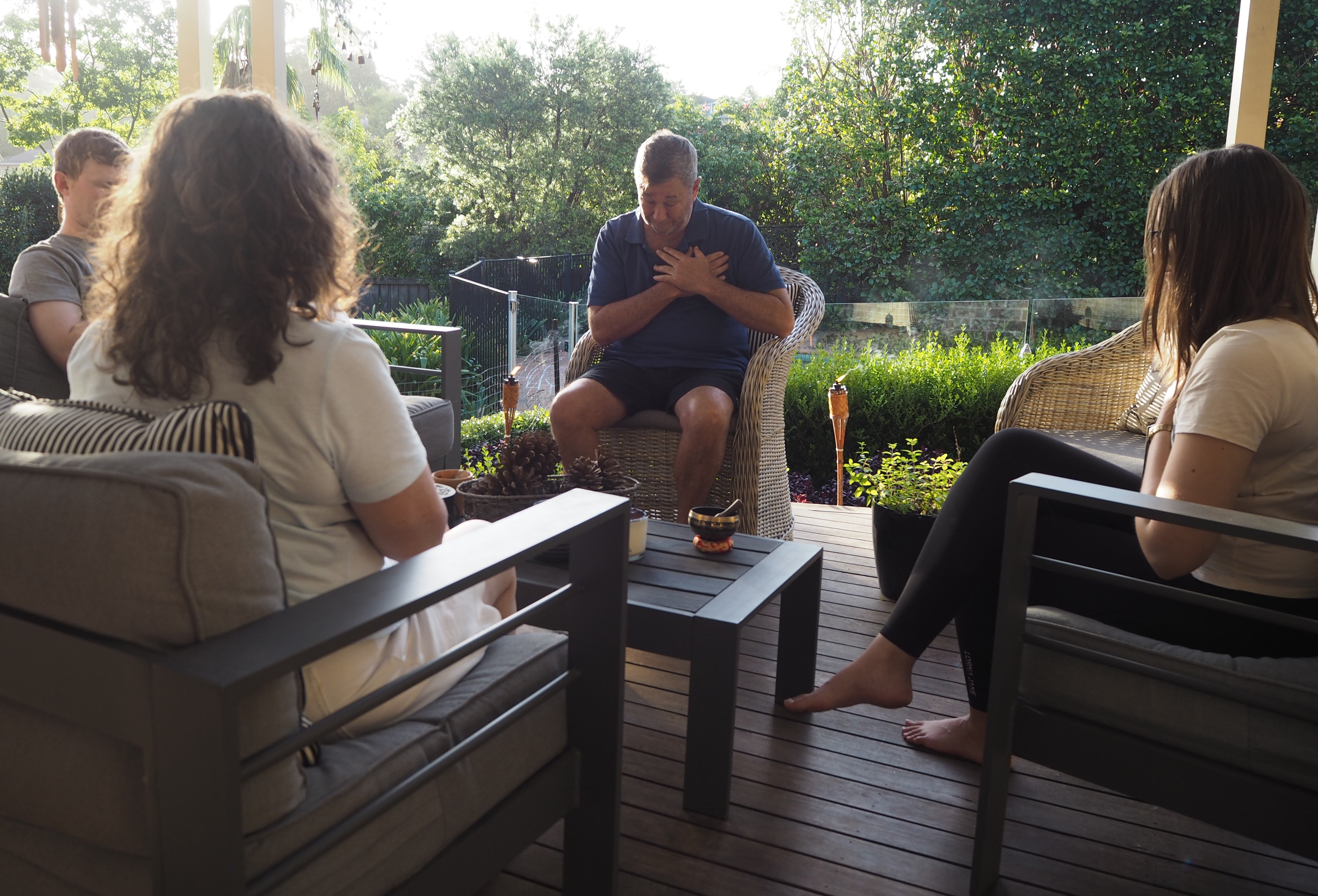 small_group_meditating_meditationforwellness.jpg